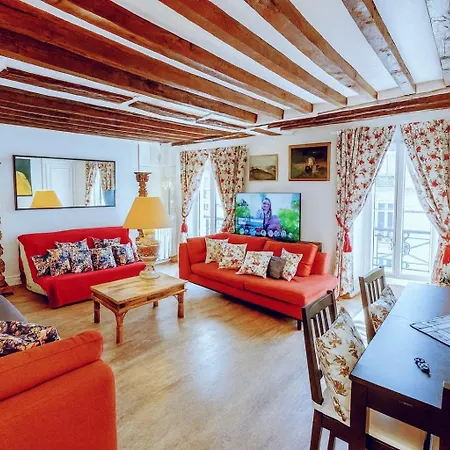 Spacious In Montparnasse Париж