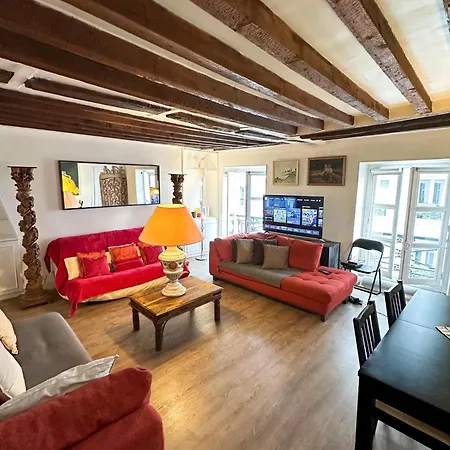 Apartment Spacious In Montparnasse Paris