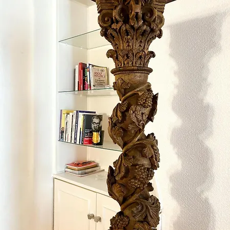 Spacious In Montparnasse Apartment Paris