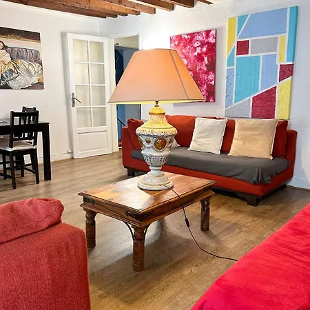Spacious In Montparnasse Paris