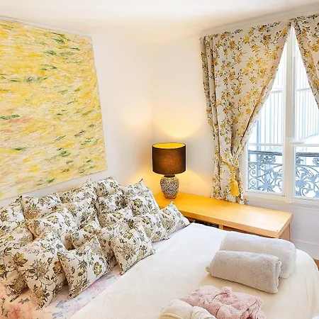 Spacious In Montparnasse París